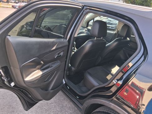 Used 2019 Buick Encore FWD Preferred image 15
