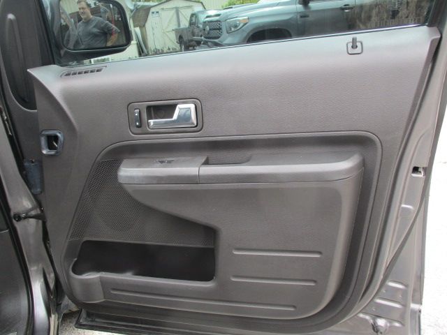 Used 2010 Ford Edge AWD Limited image 24