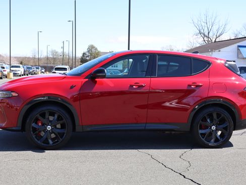 Used 2024 Dodge Hornet R/T Plus image 4