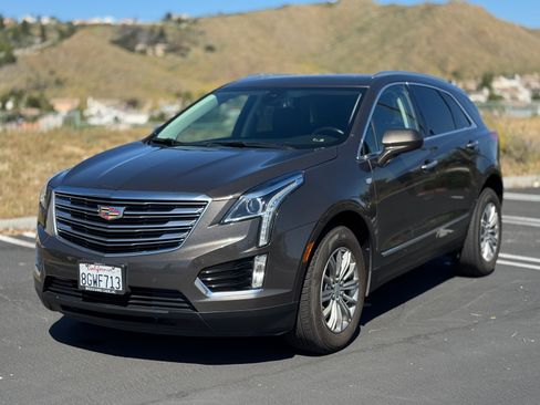 Used 2019 Cadillac XT5 Luxury image 1