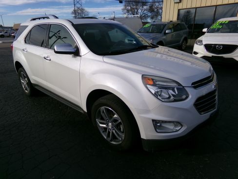 Used 2016 Chevrolet Equinox LTZ image 7