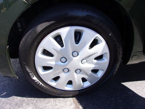 Used 2012 Scion xD FWD image 9