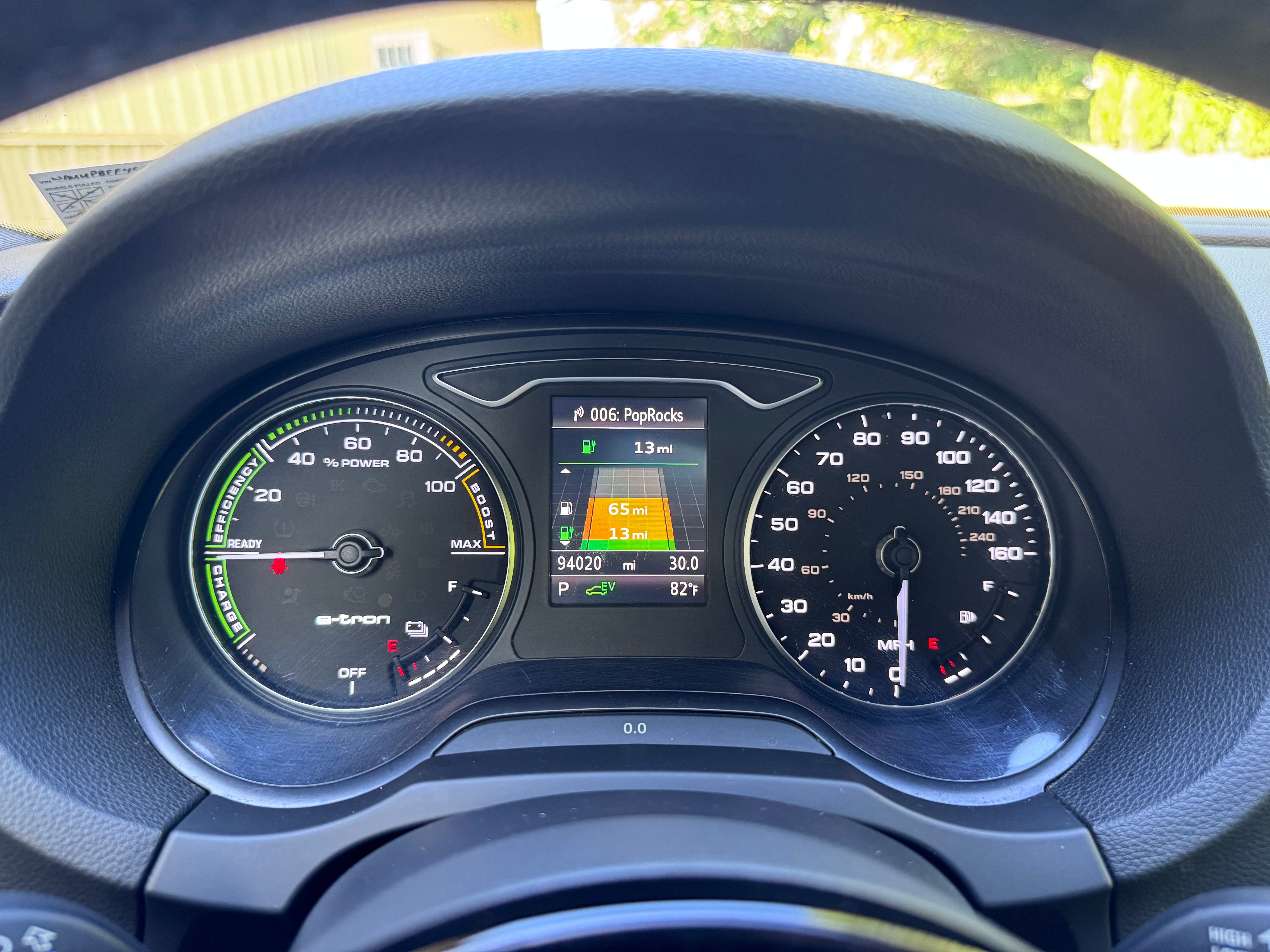 Used 2016 Audi A3 e-tron Premium FWD image 25