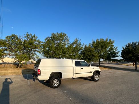 Used 2001 Dodge Ram 2500 Truck 4x4 Quad Cab image 16