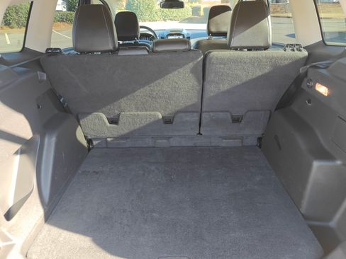 Used 2018 Ford Escape SEL image 15