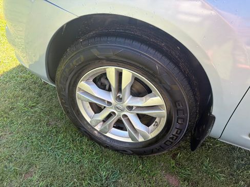 Used 2013 Nissan Rogue AWD image 53