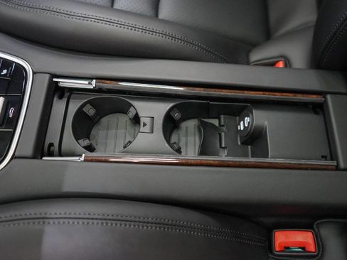 Used 2023 Porsche Panamera Turbo S image 75