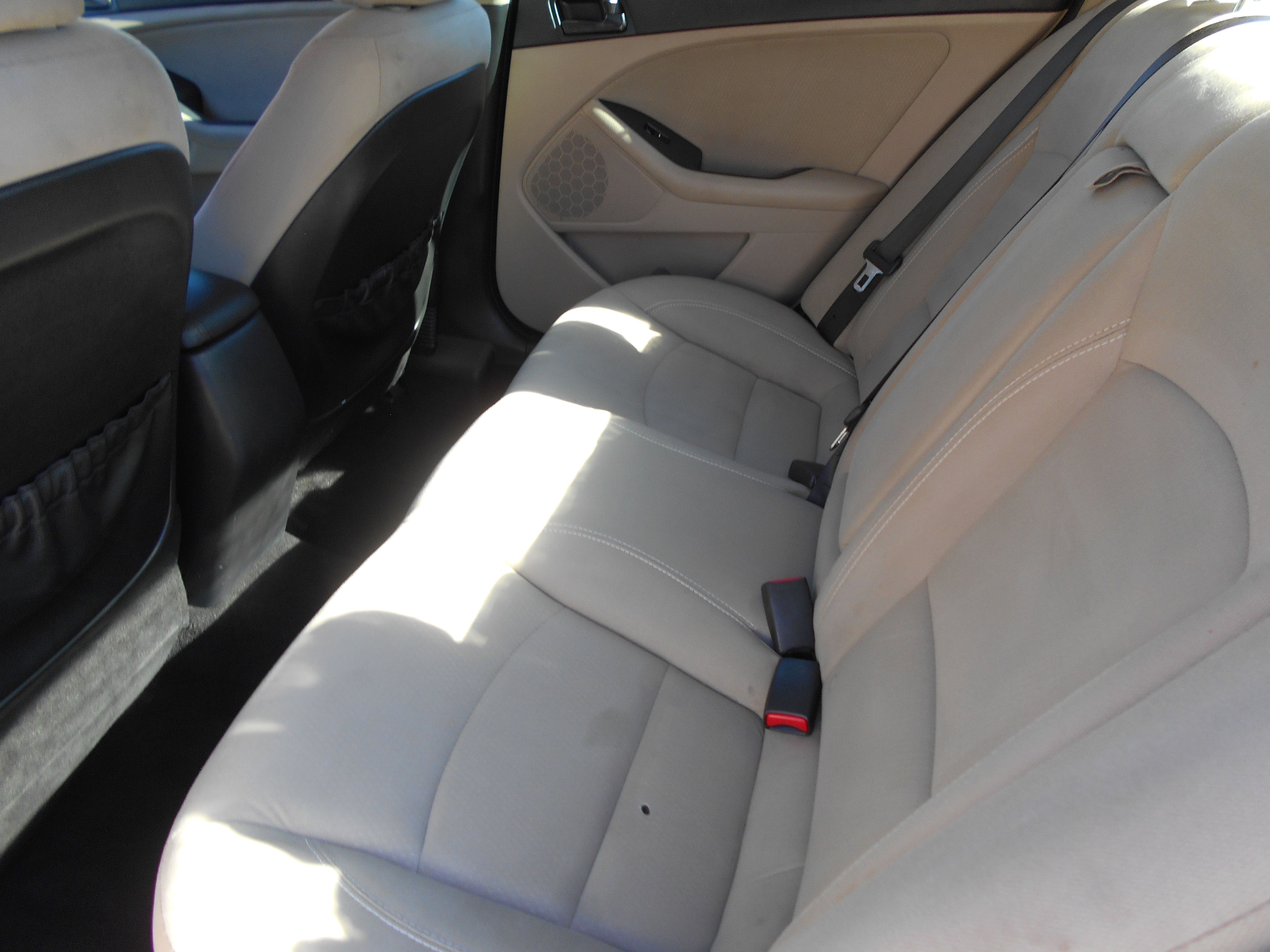 Used 2015 Kia Optima LX FWD image 7