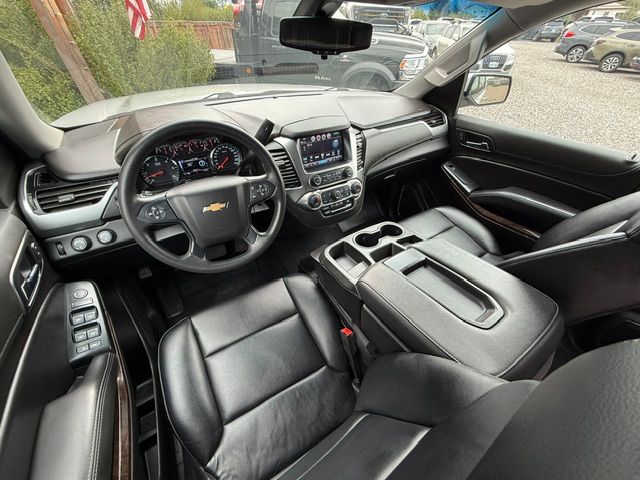 Used 2020 Chevrolet Suburban 4WD image 16