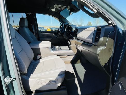 Used 2026 Chevrolet Silverado 2500 LTZ image 15