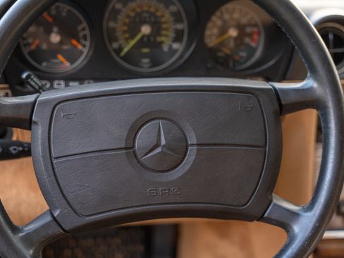 Used 1987 Mercedes-Benz 560 SL image 46