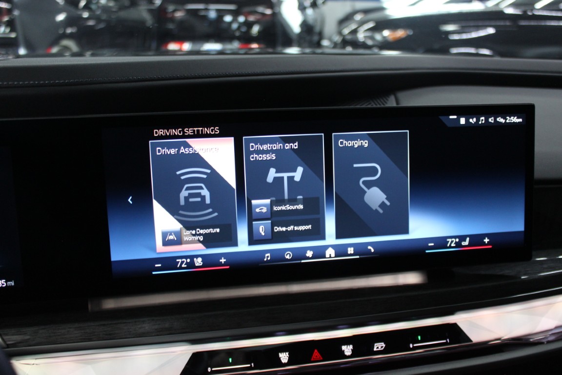 Used 2024 BMW i7 eDrive50 RWD image 39