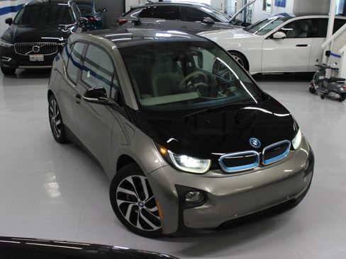 Used 2017 BMW i3 w/ Range Extender RWD image 10