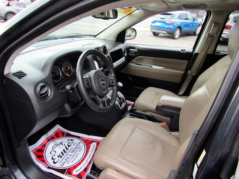 Used 2014 Jeep Compass FWD Latitude image 15