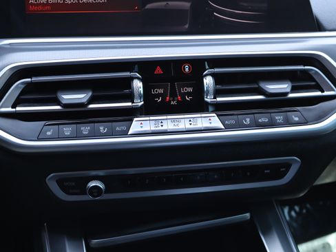 Used 2019 BMW X5 xDrive40i image 34