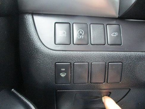 Used 2018 Toyota Highlander XLE image 62