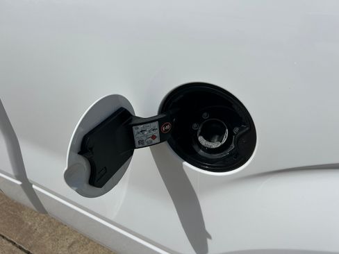 Used 2014 Ford F150 XL image 17