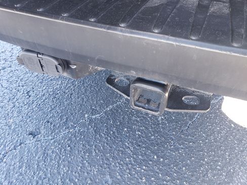 Used 2019 Ford Transit 250 image 10