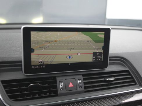 Used 2018 Audi SQ5 Prestige image 29