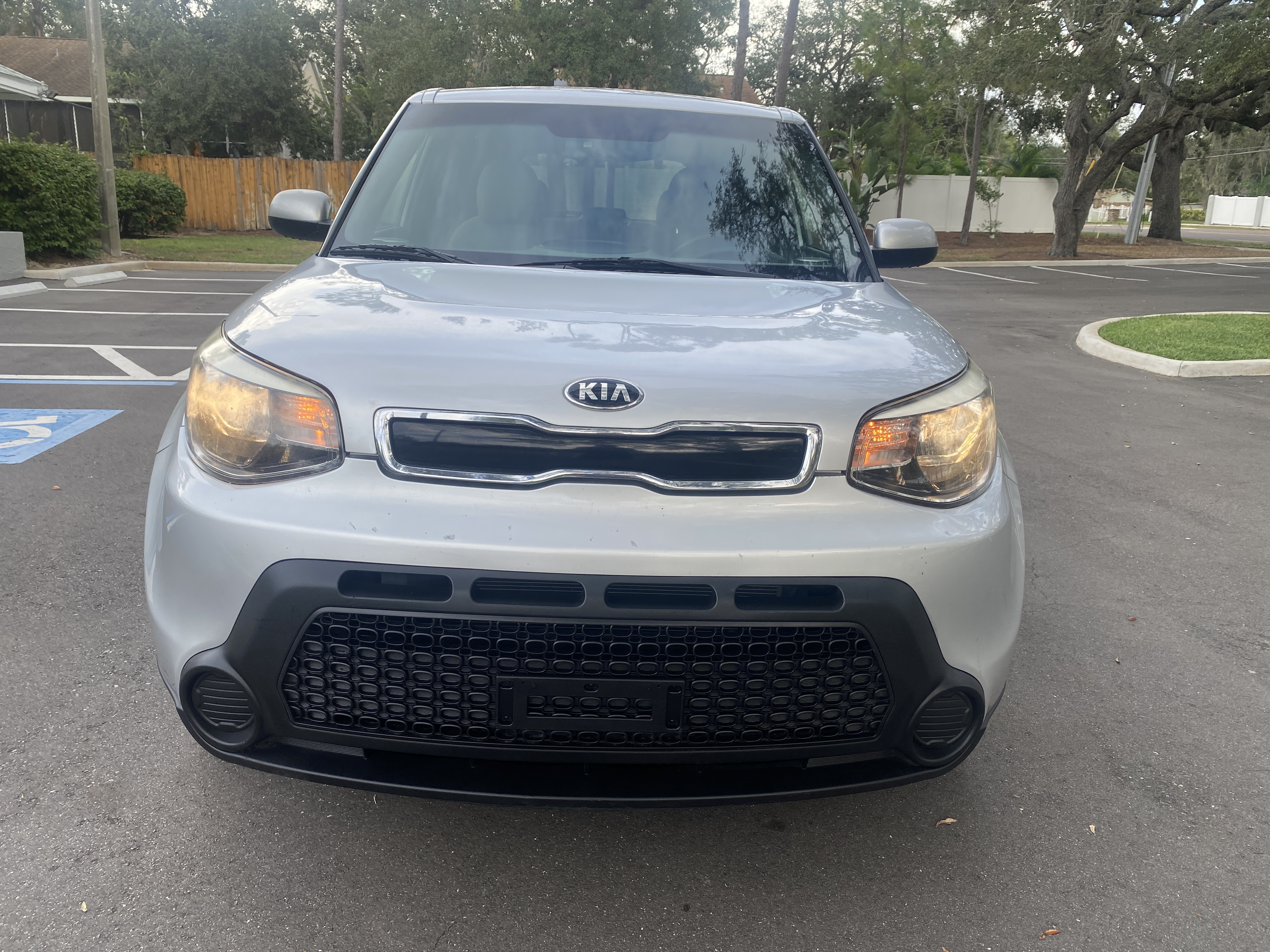 Used 2015 Kia Soul + FWD image 2