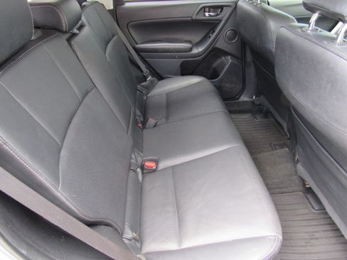 Used 2014 Subaru Forester 2.5i Touring AWD/4WD image 15