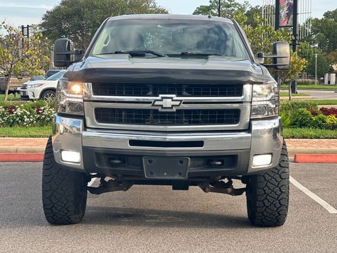 Used 2007 Chevrolet Silverado 2500 LT image 2