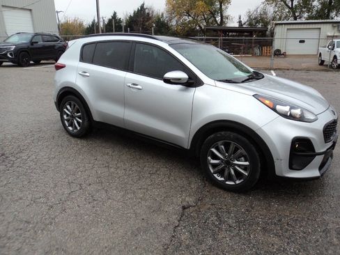 Used 2022 Kia Sportage Nightfall Edition image 1