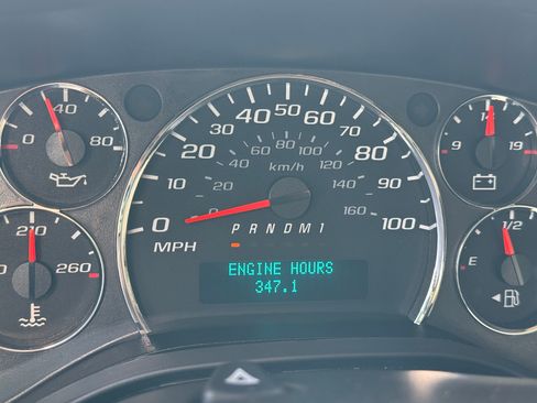 Used 2016 Chevrolet Express 3500 image 13