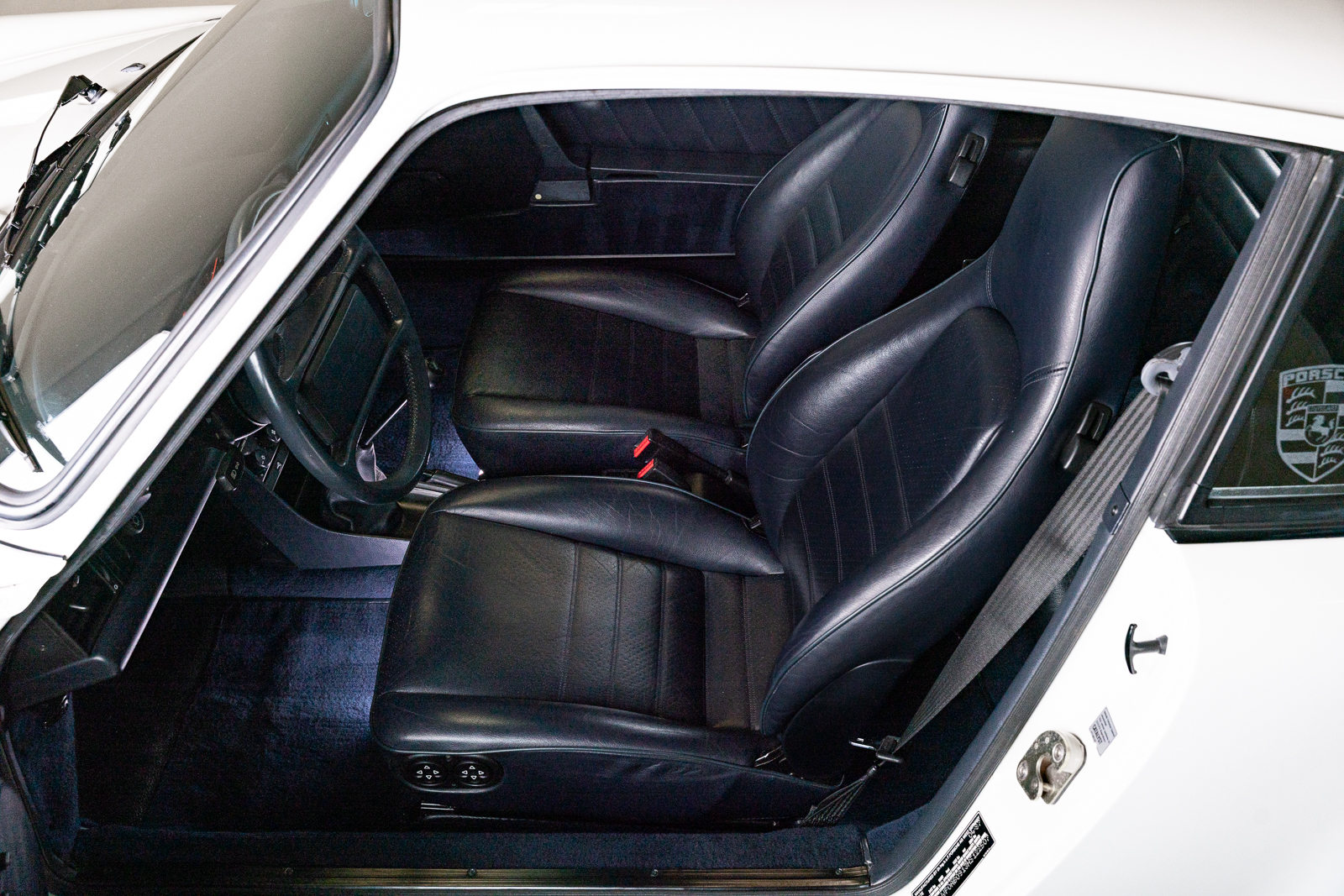 Used 1987 Porsche 911 Carrera Coupe RWD image 59