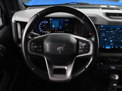 Used 2021 Ford Bronco Badlands image 28