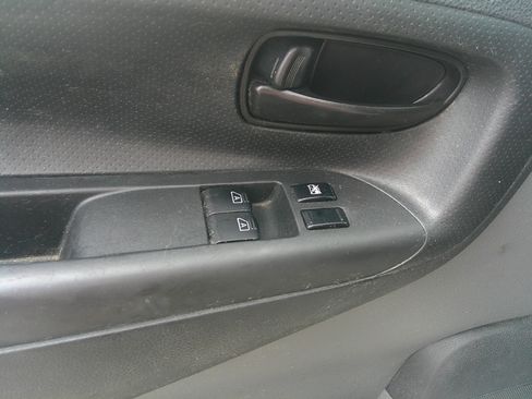 Used 2018 Nissan NV200 SV image 12