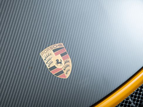 Used 2018 Porsche 911 GT2 RS image 65