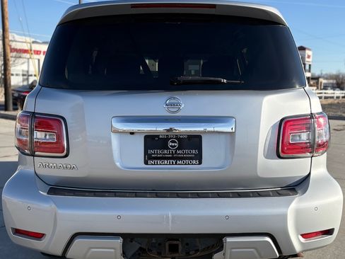 Used 2017 Nissan Armada SV image 6