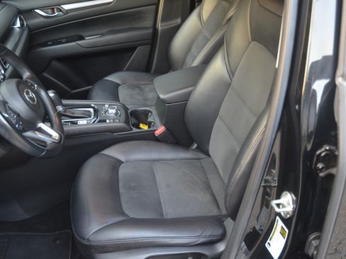 Used 2017 MAZDA CX-5 AWD Touring image 8