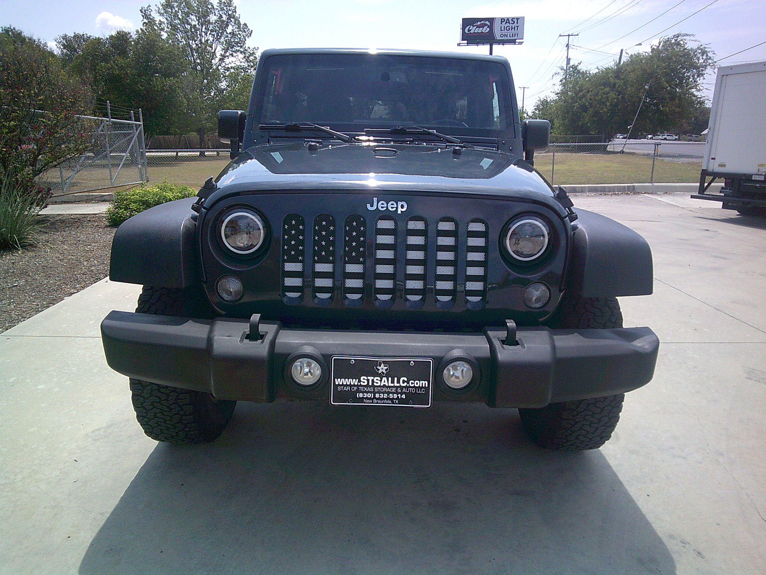 Used 2017 Jeep Wrangler Unlimited Sport AWD/4WD image 25