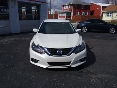 Used 2017 Nissan Altima 2.5 SR image 5