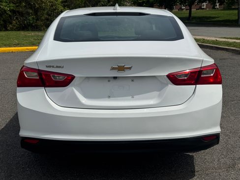Used 2023 Chevrolet Malibu LT w/ 1LT FWD image 5