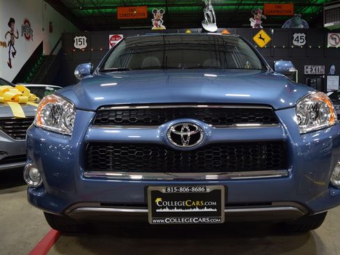 Used 2012 Toyota RAV4 Limited image 10