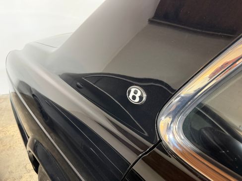 Used 2005 Bentley Arnage T image 23