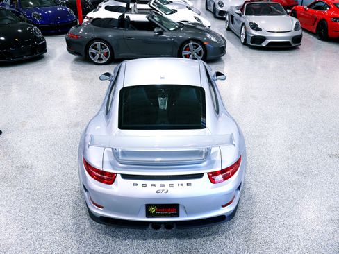 Used 2016 Porsche 911 GT3 image 16