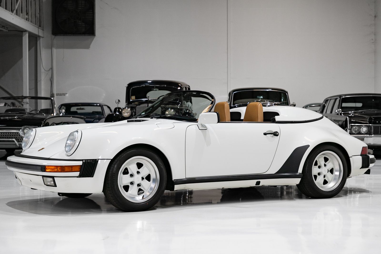 Used 1989 Porsche 911 Speedster RWD image 1