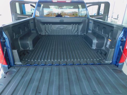 Used 2023 Chevrolet Silverado 1500 LT image 16