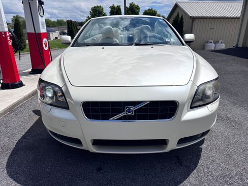 Used 2007 Volvo C70 T5 Convertible FWD image 3