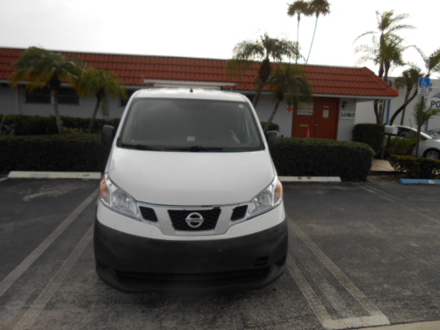 Used 2017 Nissan NV200 S Van 4D FWD image 10