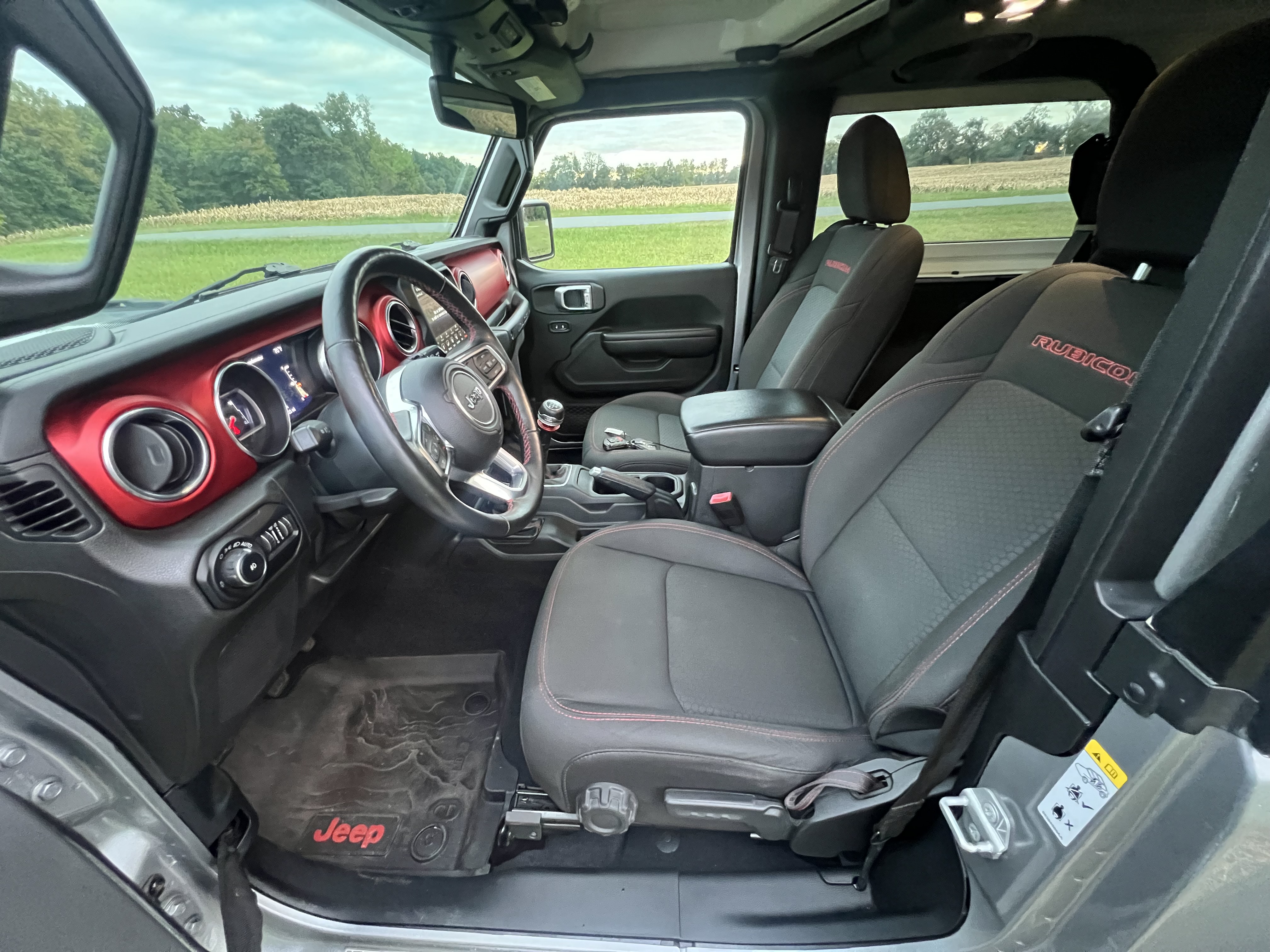 Used 2019 Jeep Wrangler 4WD Rubicon image 8
