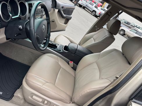 Used 2007 Toyota 4Runner Limited image 18