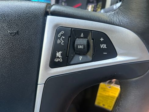 Used 2016 Chevrolet Equinox FWD LT image 12