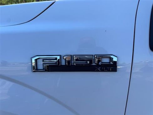 Used 2020 Ford F150 XLT image 8