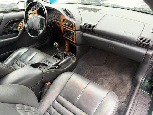 Used 1994 Chevrolet Camaro Z28 image 30