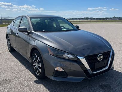 Used 2022 Nissan Altima 2.5 S